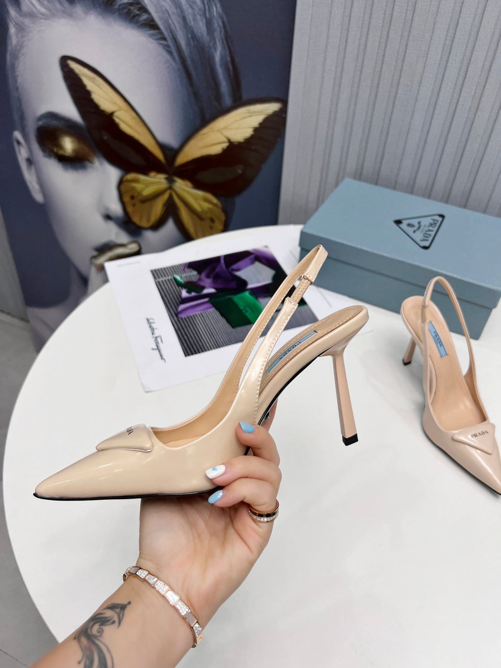 26S SLINGBACK PUMPS STILETTO HEEL 95MM IN NUDE BEIGE CALFSKIN LOGO
